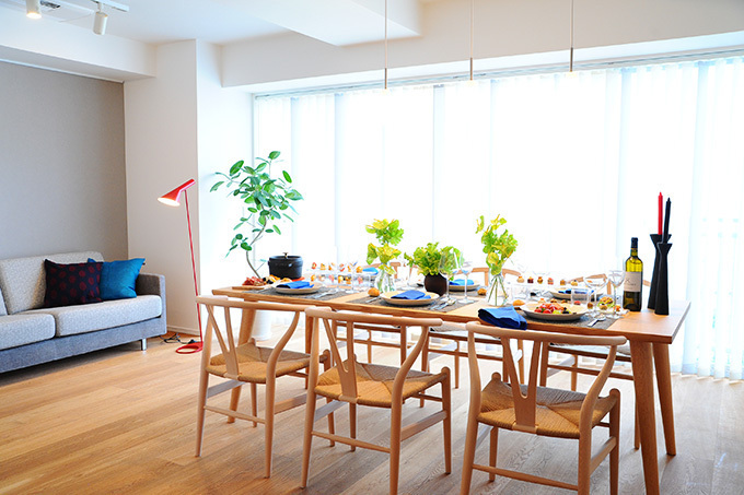 居室・リビング　お部屋に家具等はついておりません。