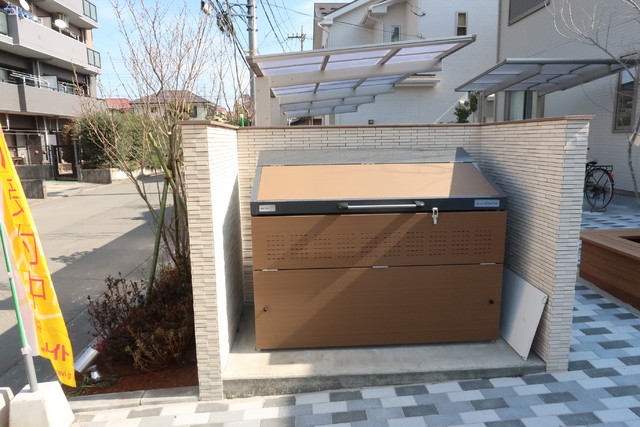 その他共有部分　敷地内ごみ置場♪