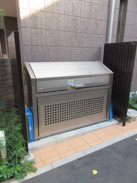 セキュリティ　★敷地内ゴミ置き場★