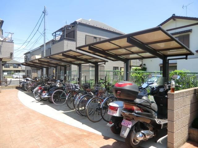 その他共有部分　屋根付き駐輪場