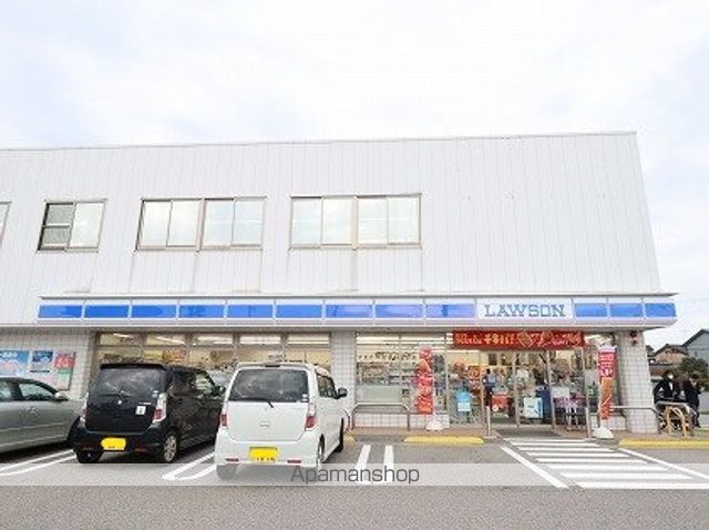 コンビニ　ローソン（コンビニ）まで719m