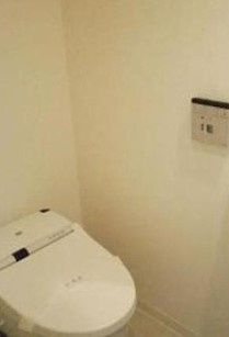 トイレ　別タイプ部屋　参考写真です