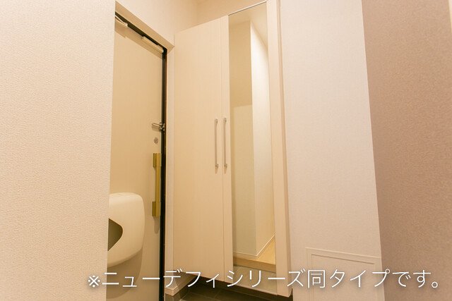 玄関　シンプルで使いやすい玄関です