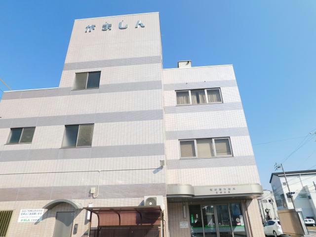 銀行　蒲郡信用金庫三谷支店（銀行）まで683m