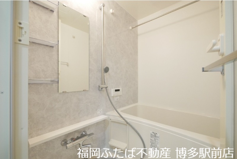 フェロー博多駅南の風呂写真