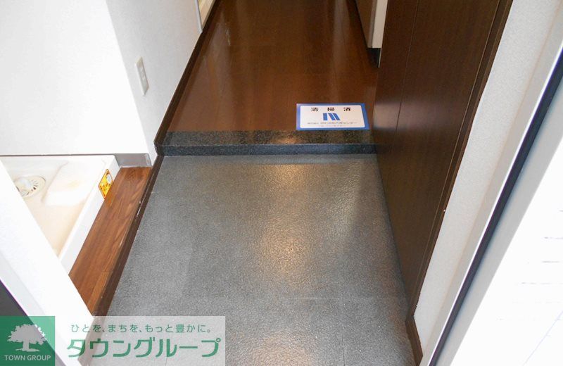 ステージグランデ市谷薬王寺の玄関写真