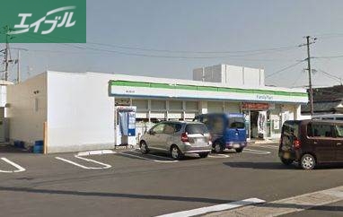 コンビニ　ファミリーマート岡山国府市場店（コンビニ）まで362m