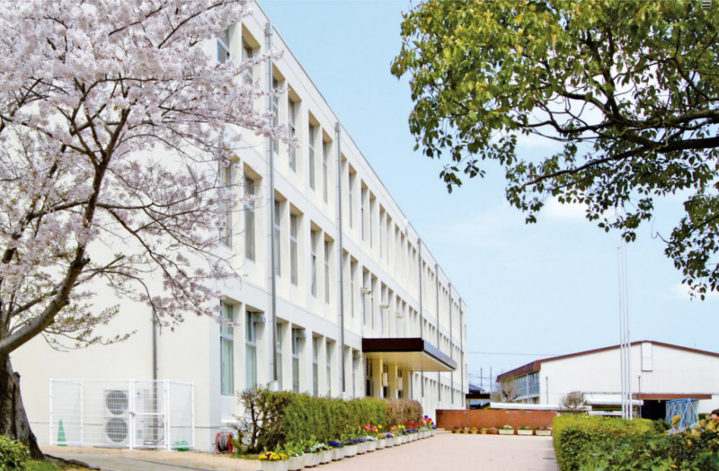 小学校　兵庫教育大学附属小学校（小学校）まで565m