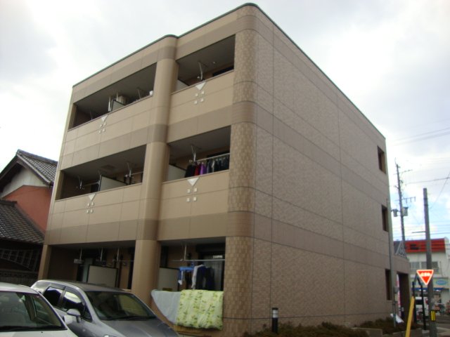 建物外観　外観写真（昼）