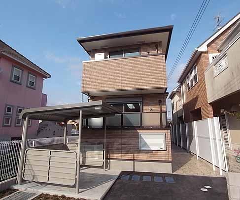 阪急京都線 洛西口駅 徒歩9分 築15年