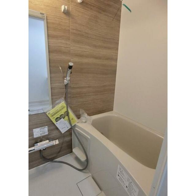 バス・シャワールーム　一日の疲れはお風呂に入ってリフレッシュ！浴室暖房換気乾燥機つ