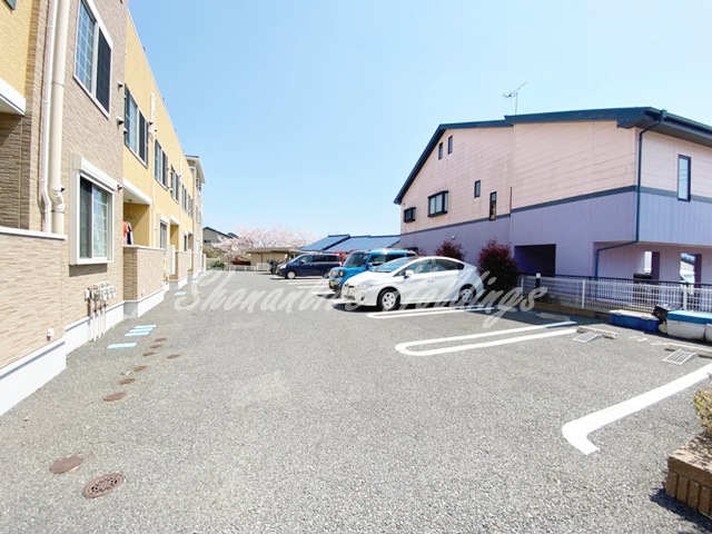 その他共有部分　駐車場あり♪