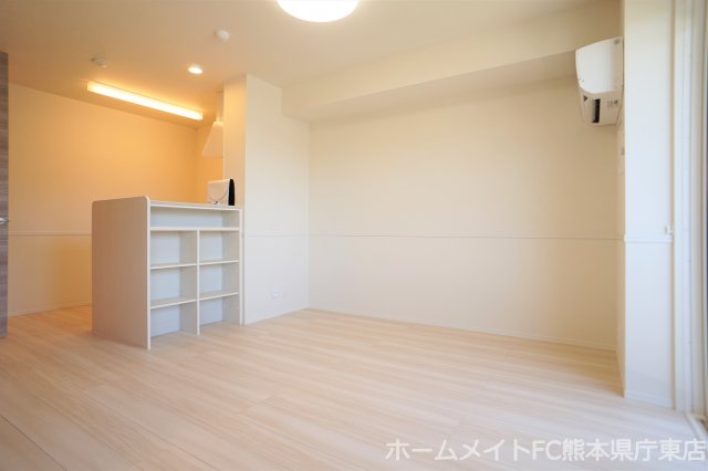 ＪＲ豊肥本線 東海学園前駅 徒歩19分 3階建 築5年の居間写真