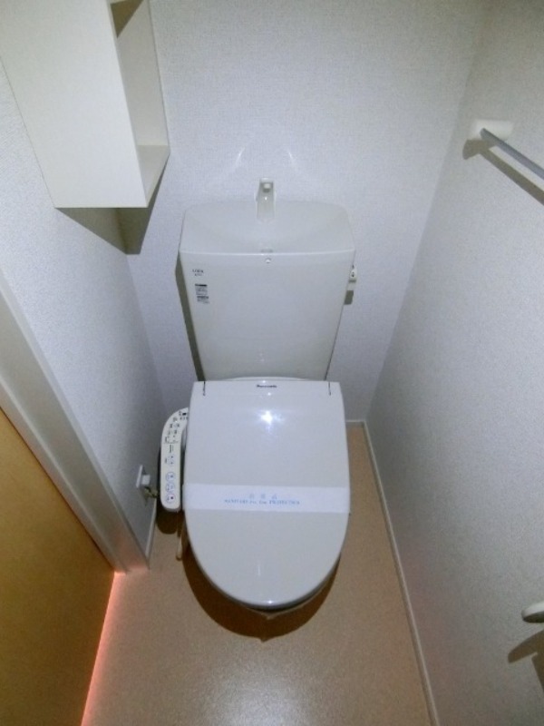 トイレ　図面と現状に相違がある場合には現状を優先