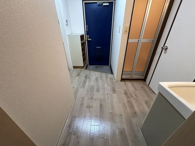 シャルル高槻の居間写真