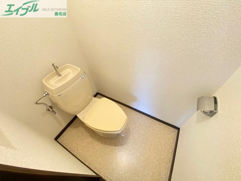 近鉄名古屋線 伊勢朝日駅 徒歩25分 2階建 築35年のトイレ写真
