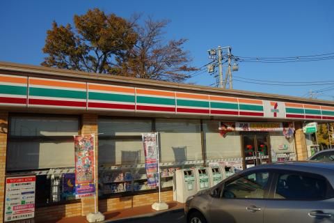 コンビニ　セブンイレブン上尾日の出4丁目店（コンビニ）まで466m