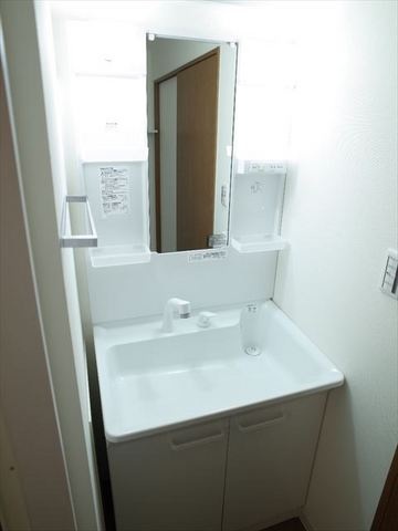 洗面設備　忙しい朝には欠かせない洗面所です
