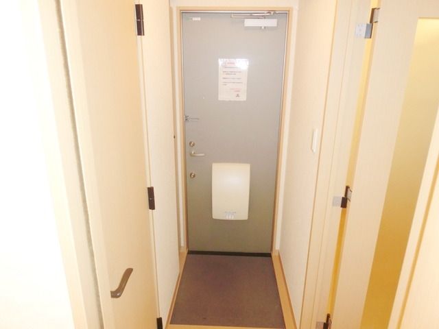 玄関　★オシャレな玄関・鍵は2重ロックです★