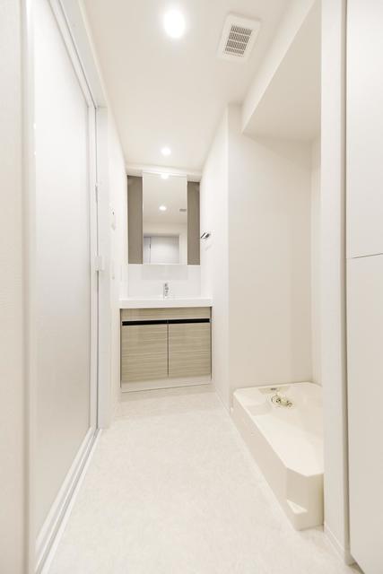 洗面設備　※写真は同タイプ住戸です。