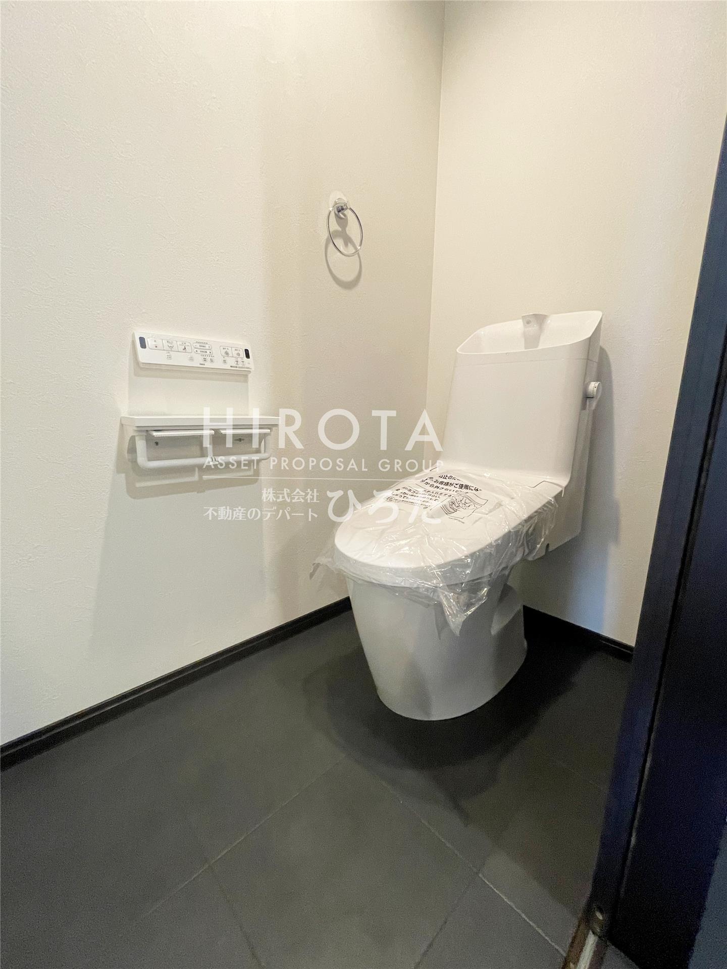ガレージハウス旭台のトイレ写真