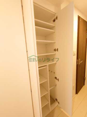 収納　部屋参考写真