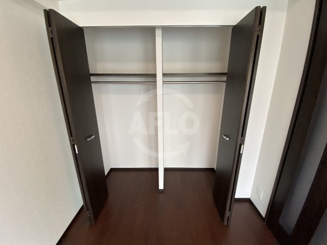 収納　プレジオ海老江　クローゼット