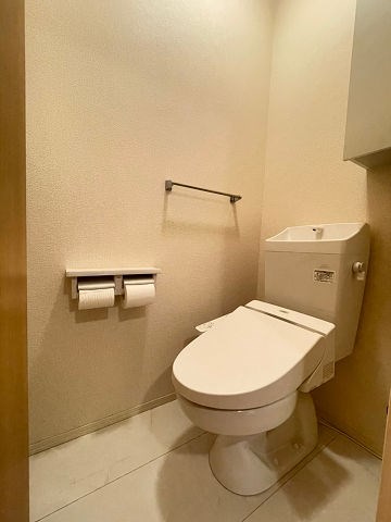 トイレ　清潔感のあるトイレです