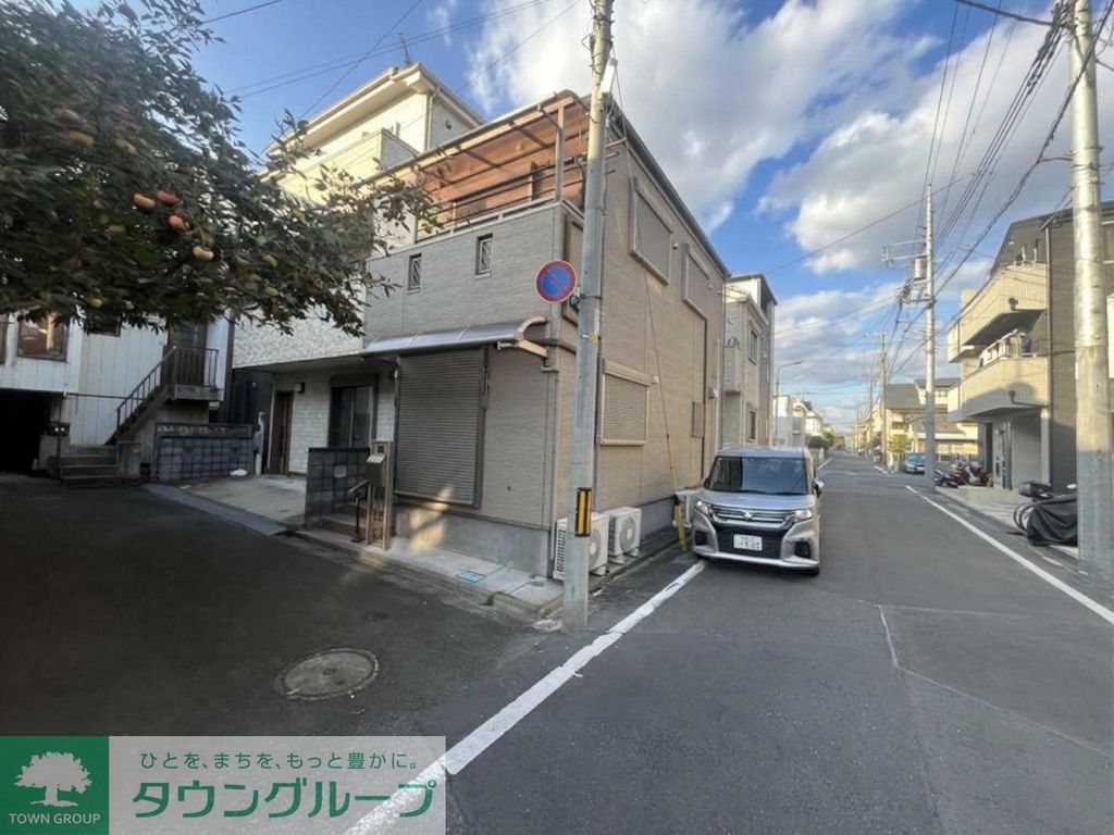 エントランス　駐車場