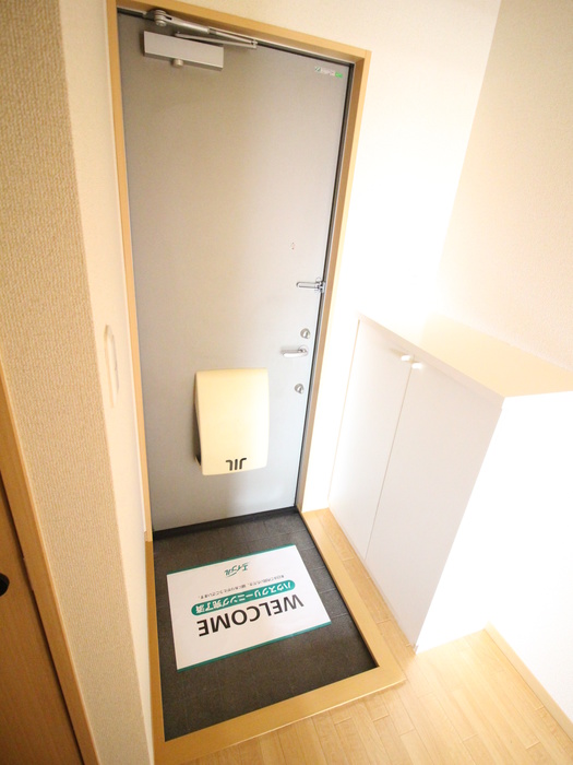 ステラル-チェの玄関写真