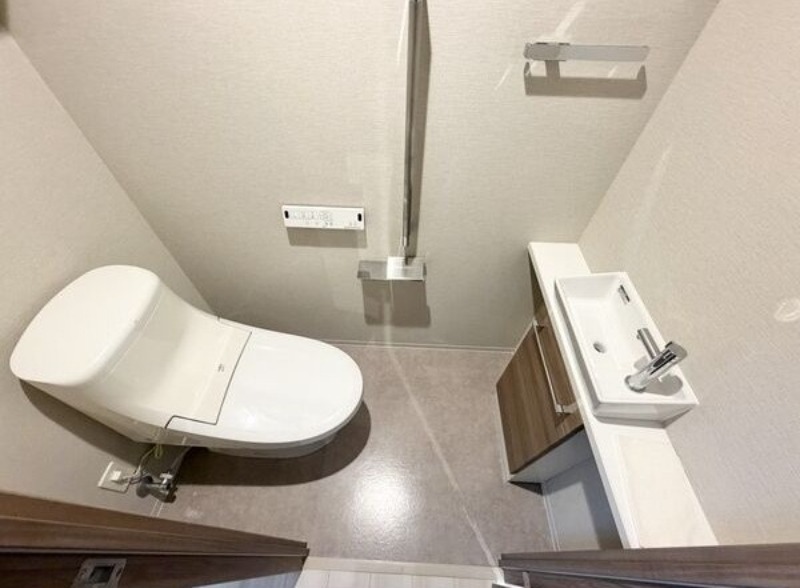 トイレ　図面と現状に相違がある場合には現状を優先