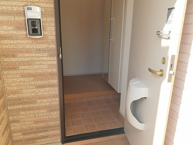 玄関　きれいな玄関です
