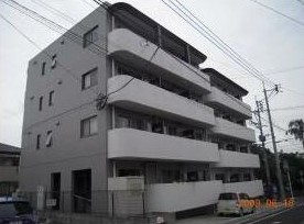 鹿児島市南郡元町のマンションの建物外観