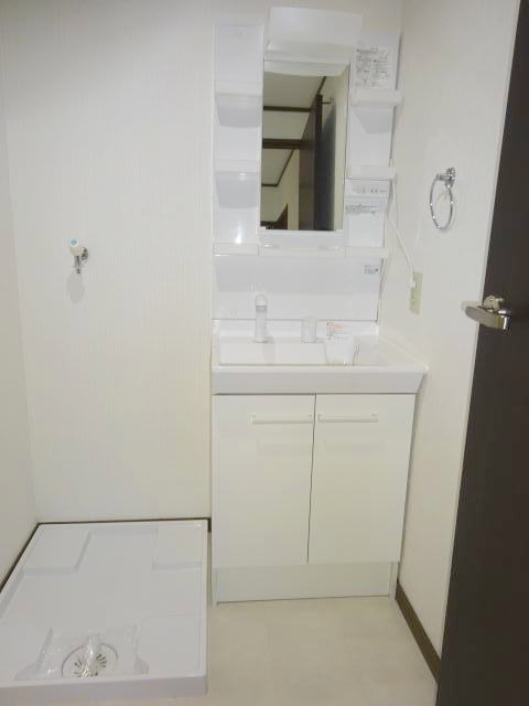 洗面設備　同仕様