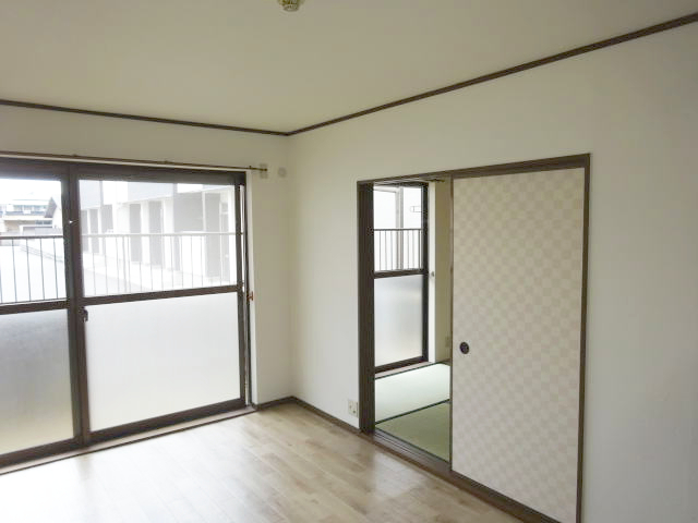 居室・リビング　同仕様