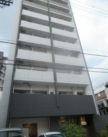 名古屋市北区黒川本通のマンションの建物外観