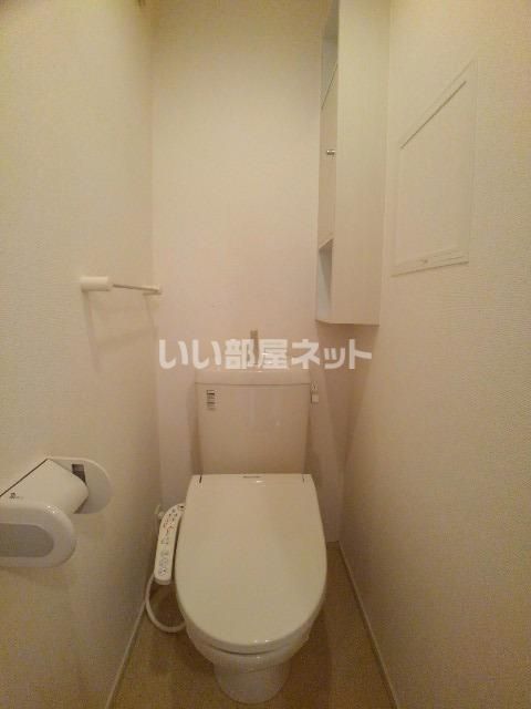 【秩父市上宮地町のアパートのトイレ】