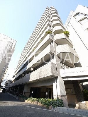 横浜市西区桜木町のマンションの建物外観