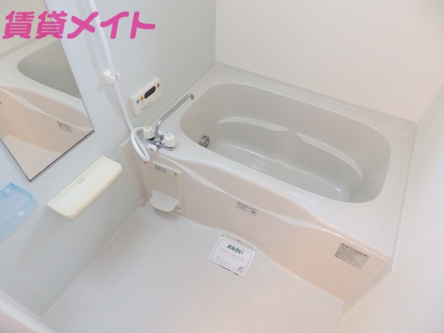 バス・シャワールーム　同タイプの部屋写真です