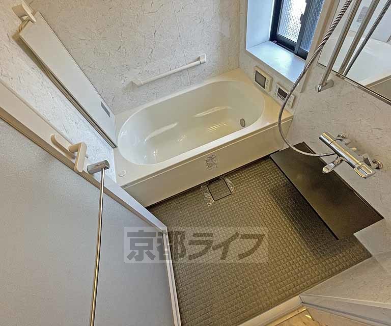 リーガル京都烏丸東の風呂写真