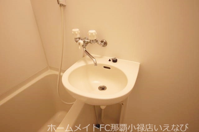 洗面設備　※イメージ画像（現状優先）