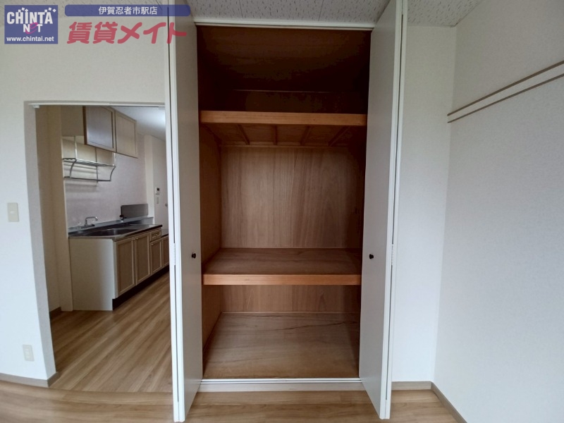 収納　掲載写真は別部屋写真となります。
