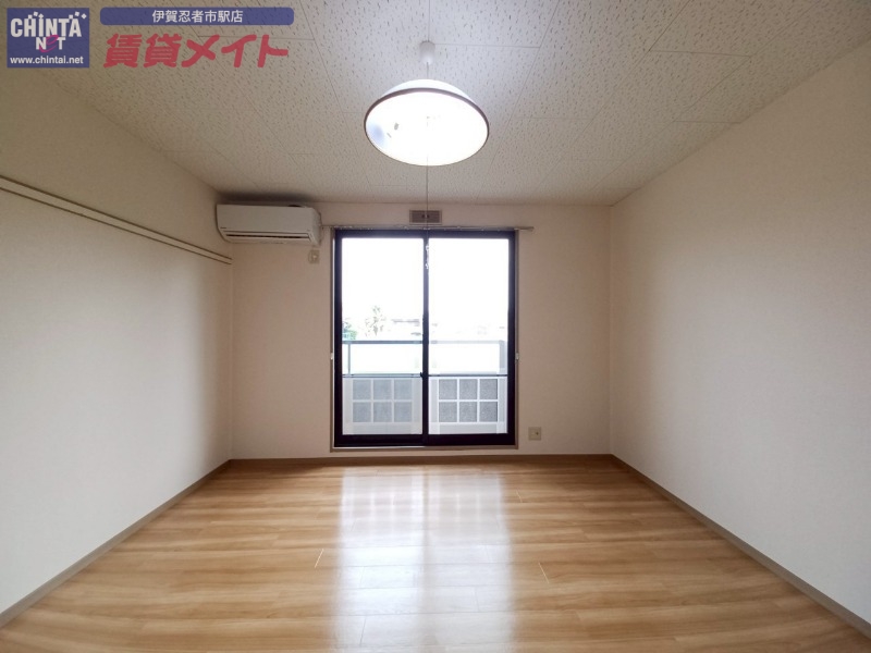 居室・リビング　掲載写真は別部屋写真となります。