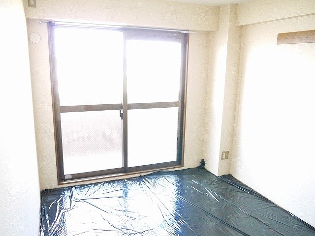 その他部屋・スペース　和室を洋室に変更しました