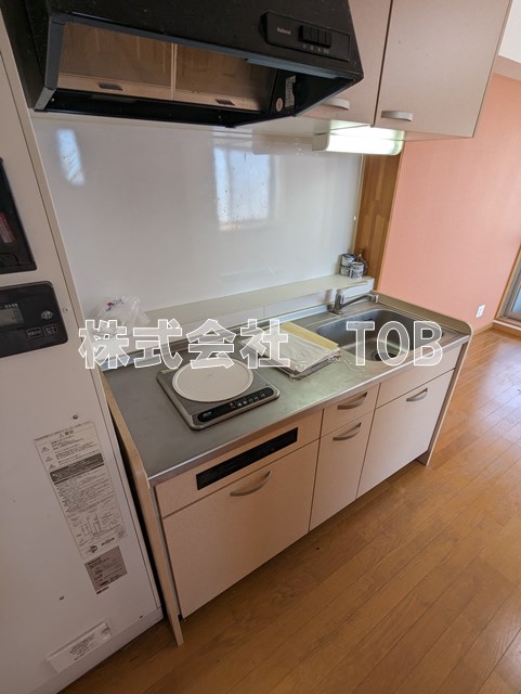 キッチン　※クリーニング中の撮影※