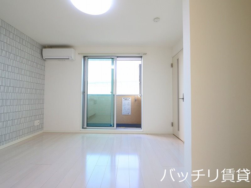 バルコニー　画像は、同型タイプの為、現状を優先いたします。