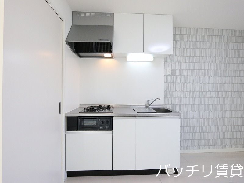 キッチン　画像は、同型タイプの為、現状を優先いたします。