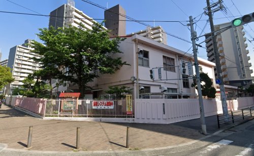 幼稚園・保育園　大阪市立日吉幼稚園（幼稚園・保育園）まで619m
