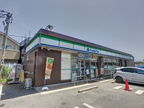 コンビニ　ファミリーマート緑鳴海店（コンビニ）まで634m