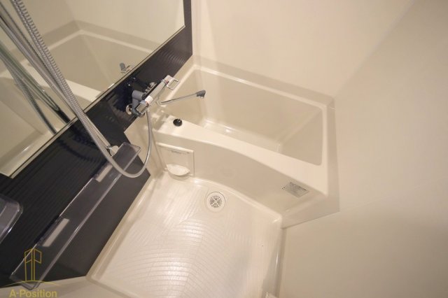 バス・シャワールーム　Quintet NAMBA